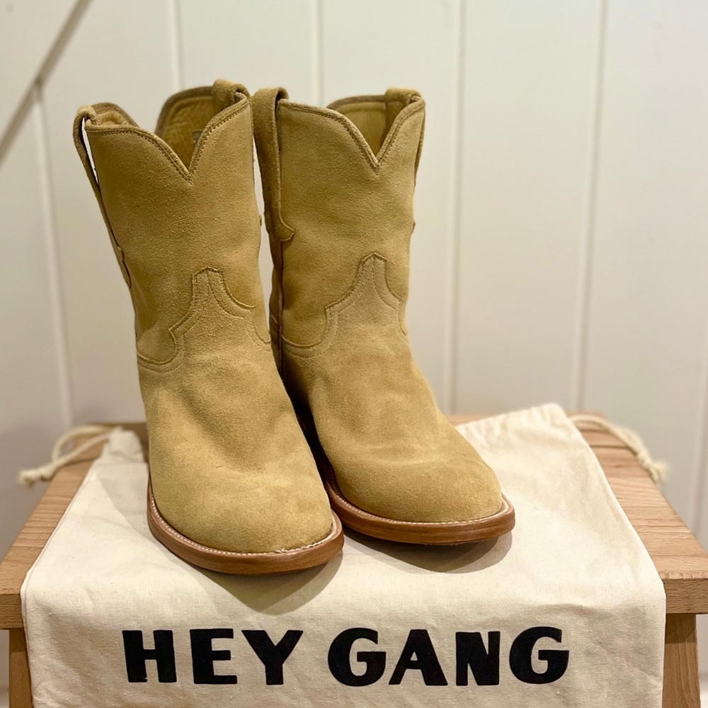 “Hey Gang” | The Ranch Boot